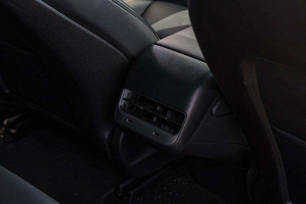 Used 2019 Tesla Model 3 Long Range RWD image 17