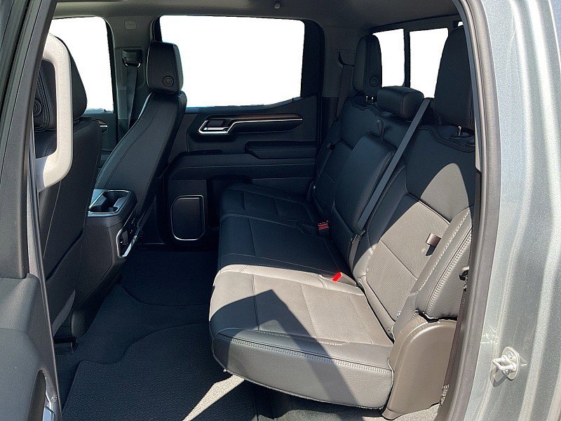 Certified 2025 GMC Sierra 1500 Denali image 11