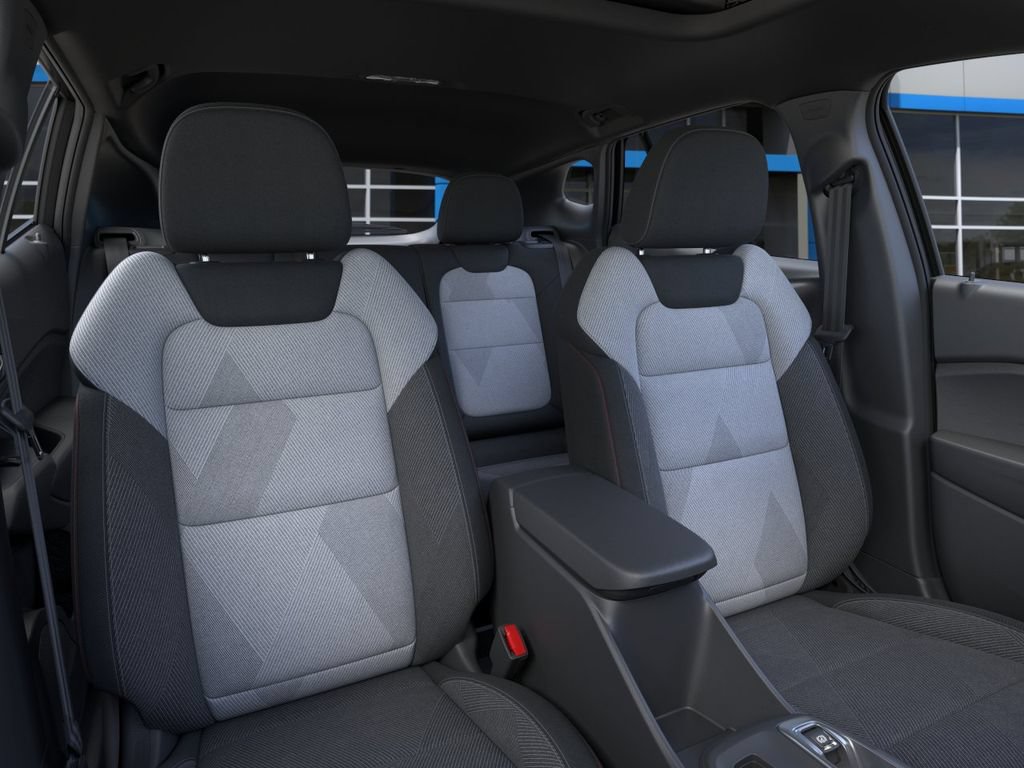 New 2026 Chevrolet Trax RS w/ Sunroof Package FWD image 16