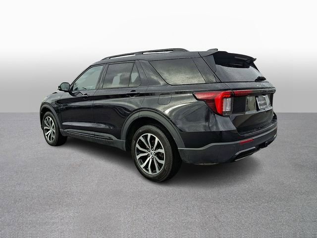 Used 2025 Ford Explorer ST-Line image 6