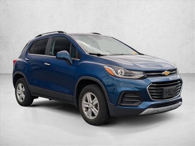 Used 2020 Chevrolet Trax LT w/ LT Convenience Package AWD/4WD video 3