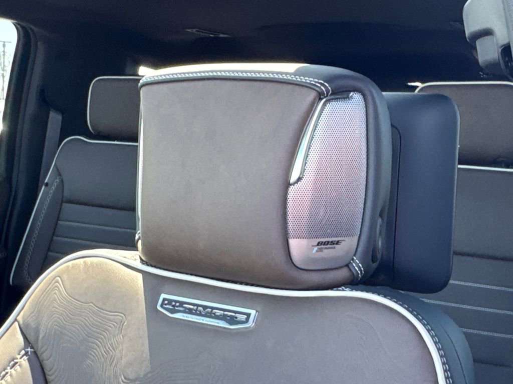 New 2026 GMC Yukon XL Denali Ultimate AWD/4WD image 24