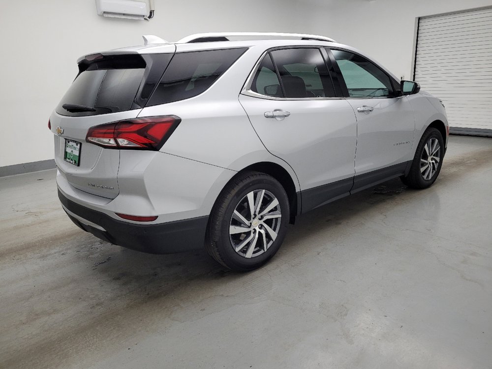 Used 2022 Chevrolet Equinox Premier AWD/4WD image 10