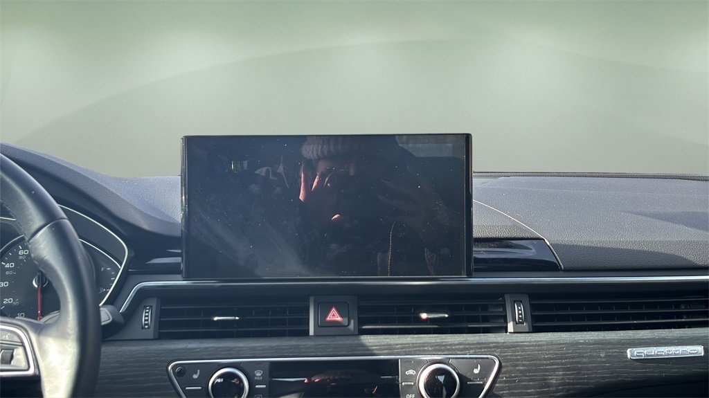 Used 2023 Audi A4 2.0T Premium w/ Convenience Package image 22
