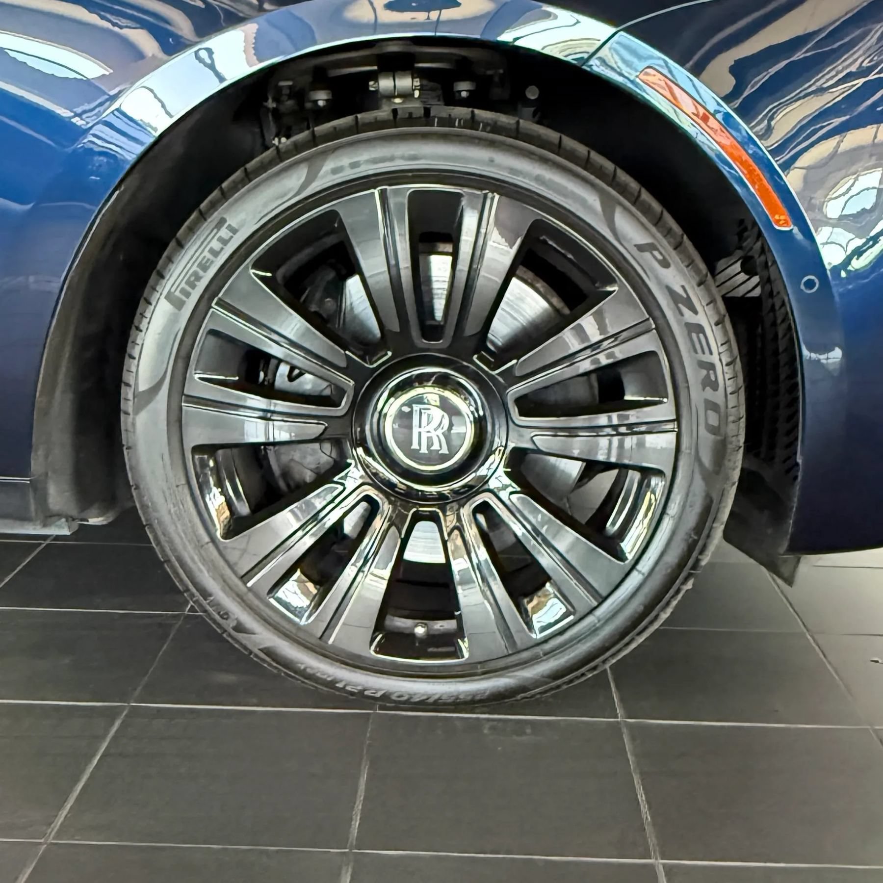 Used 2021 Rolls-Royce Ghost AWD/4WD image 36