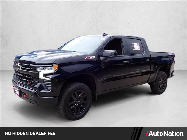 Used 2025 Chevrolet Silverado 1500 LT Trail Boss w/ Protection Package AWD/4WD image 1