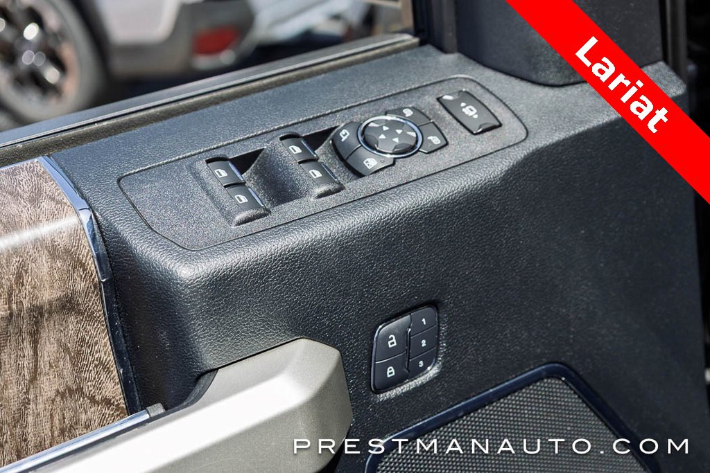 Used 2018 Ford F250 Lariat w/ Chrome Package image 27