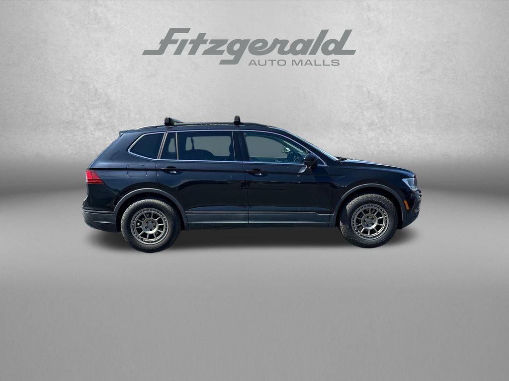 Used 2019 Volkswagen Tiguan SE w/ Panoramic Sunroof Package AWD/4WD image 9