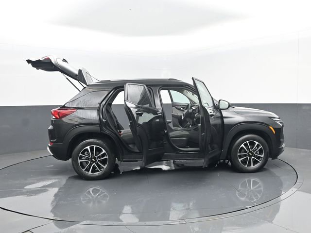 Used 2025 Chevrolet TrailBlazer LT image 28