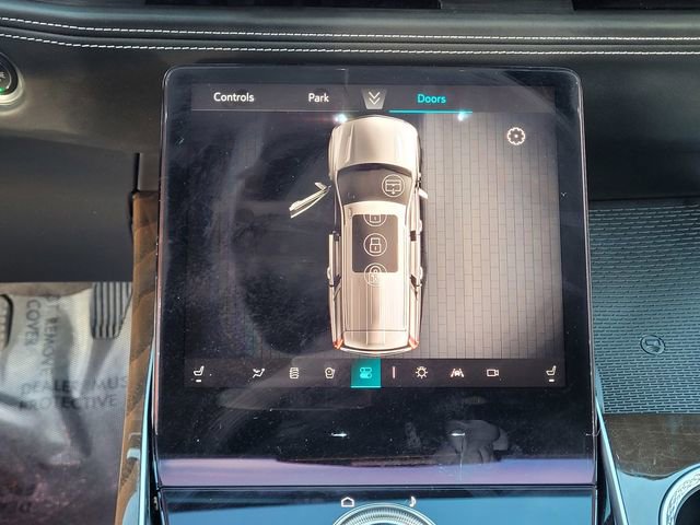 Used 2025 Cadillac Escalade ESV Premium Luxury Platinum image 21
