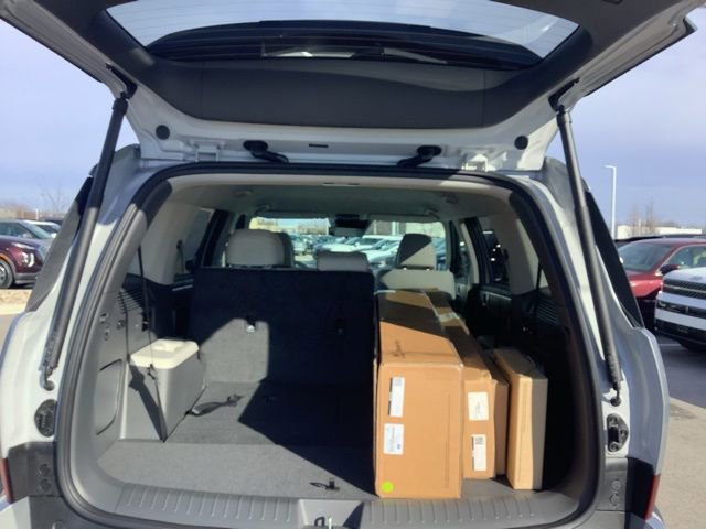 New 2026 Hyundai Santa Fe SEL image 9