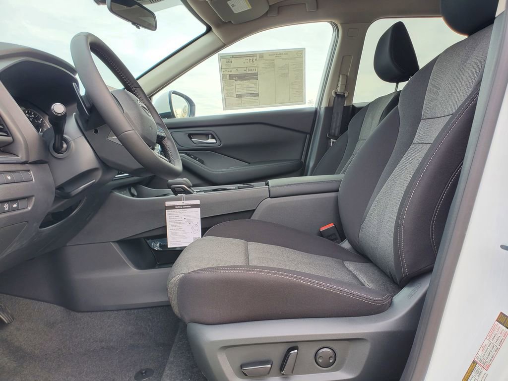 New 2026 Nissan Rogue SV w/ Cold Weather Package image 17