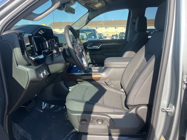 New 2026 GMC Sierra 1500 Elevation image 18