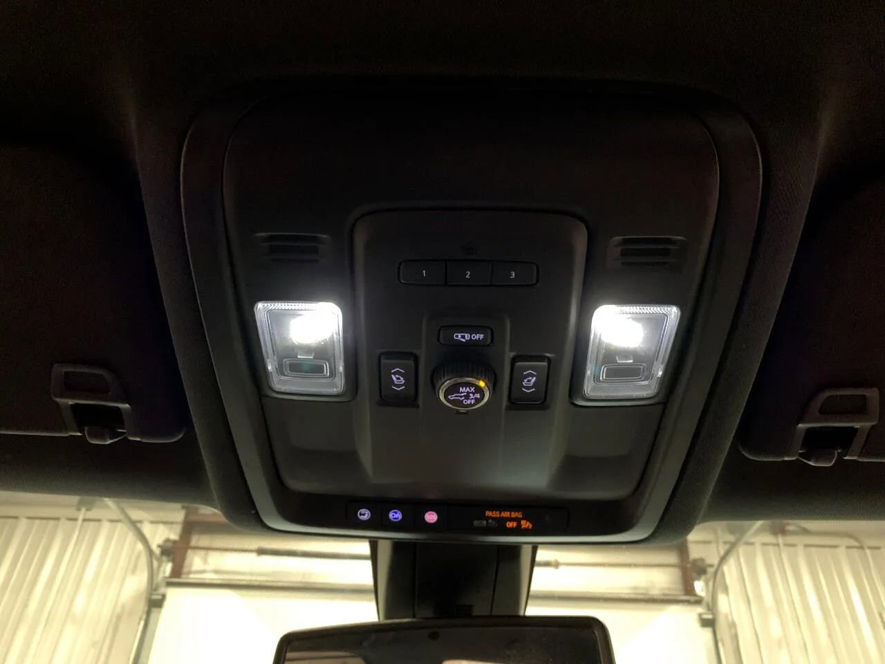 Used 2022 Chevrolet Tahoe RST w/ Luxury Package image 36