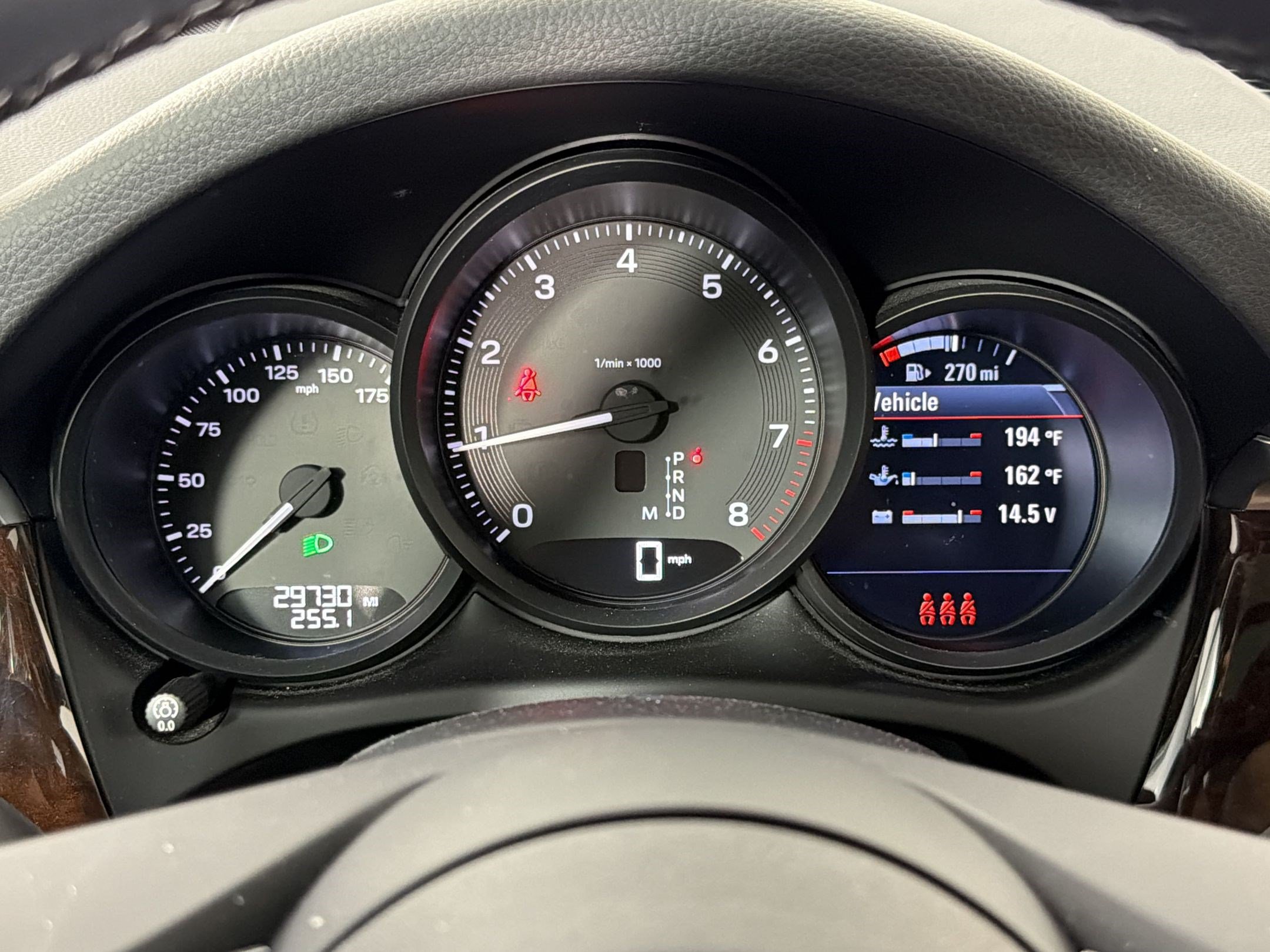 Certified 2023 Porsche Macan AWD/4WD image 26
