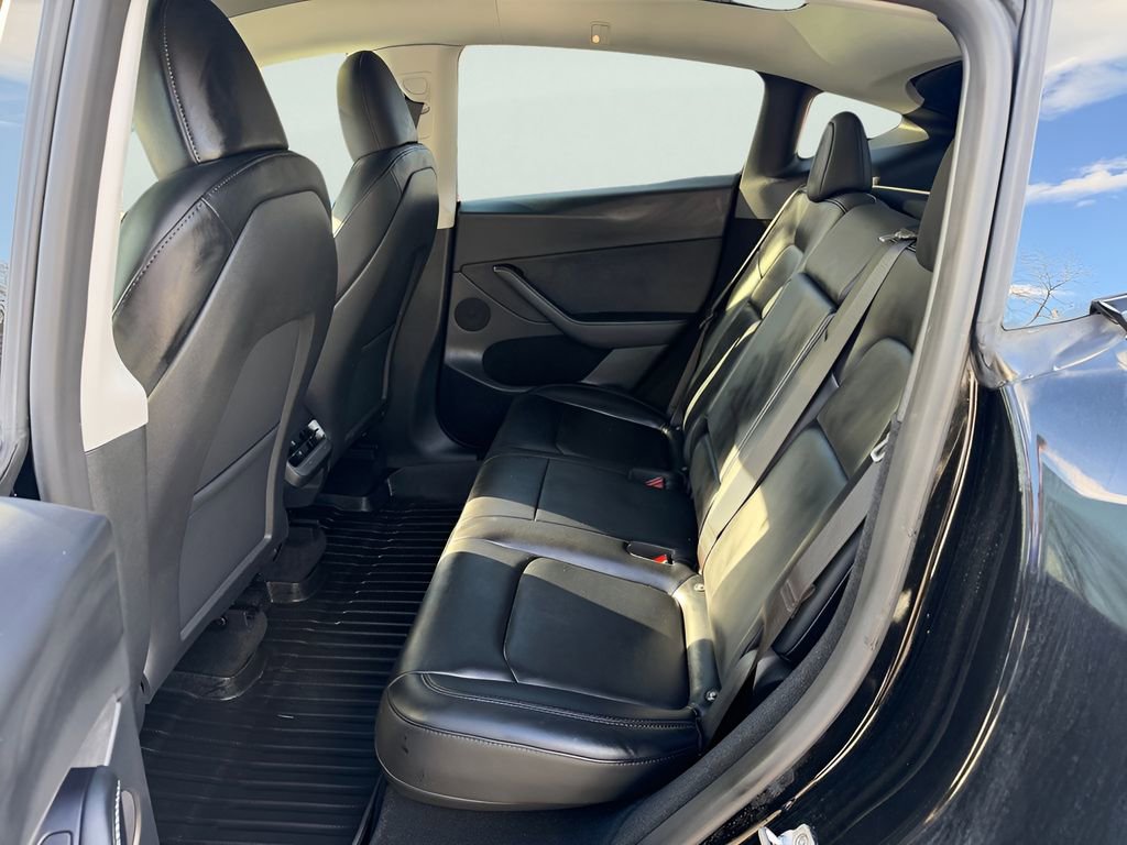 Used 2023 Tesla Model Y Long Range image 26