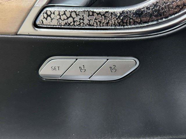 Used 2021 Genesis GV80 2.5T w/ Advanced Package 03 RWD image 14