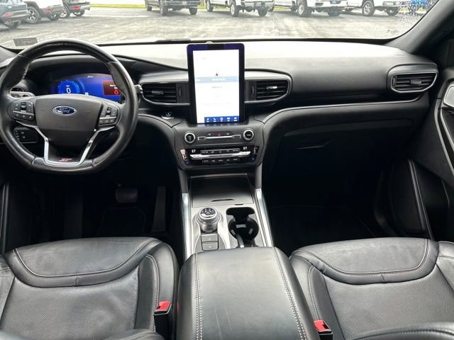 Certified 2020 Ford Explorer ST w/ Premium Technology Package image 2