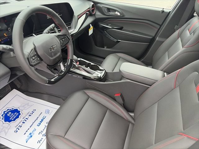 New 2026 Chevrolet Trax RS w/ Sunroof Package FWD image 16