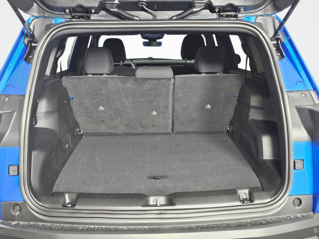 New 2026 Jeep Cherokee Laredo AWD/4WD image 17