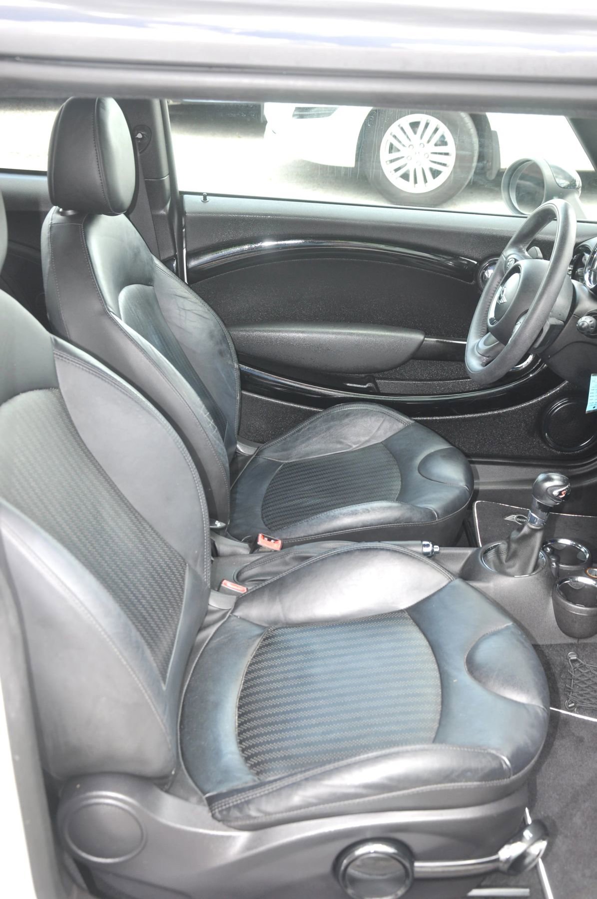 Used 2013 MINI Cooper S FWD image 17
