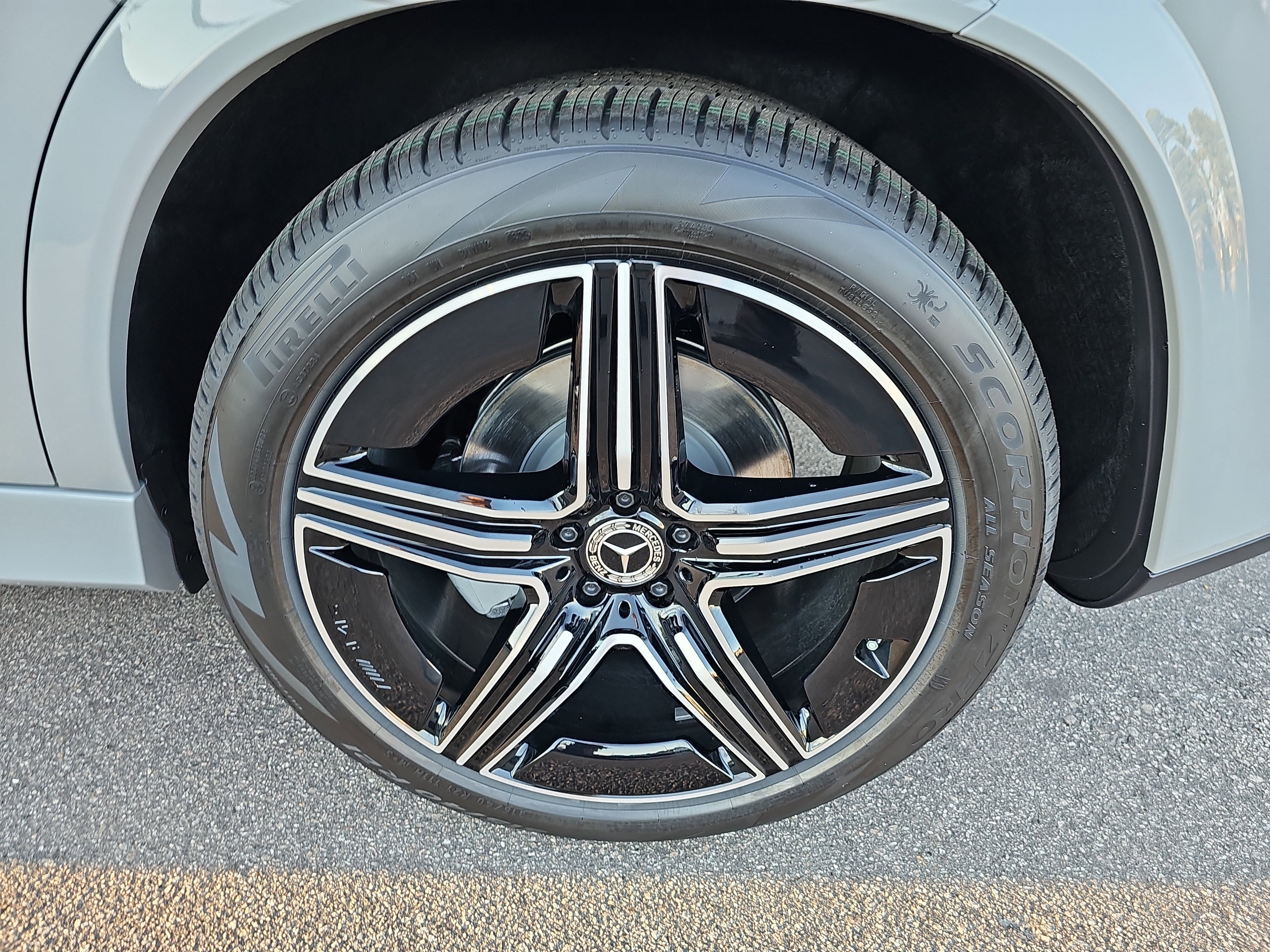 New 2026 Mercedes-Benz GLE 450 4MATIC image 35