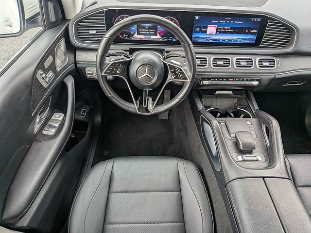 Used 2024 Mercedes-Benz GLS 450 4MATIC image 20