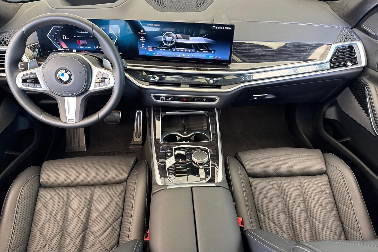 Used 2026 BMW X7 xDrive40i image 15