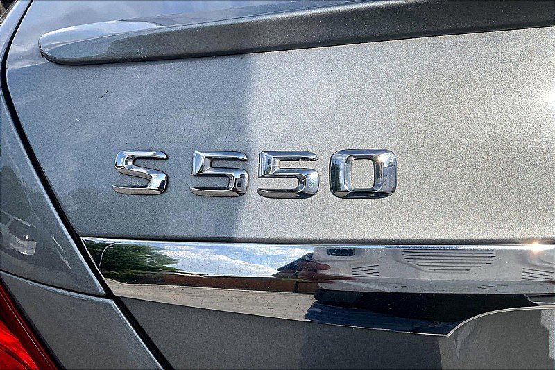 Used 2015 Mercedes-Benz S 550 4MATIC Sedan w/ Sport Package image 30