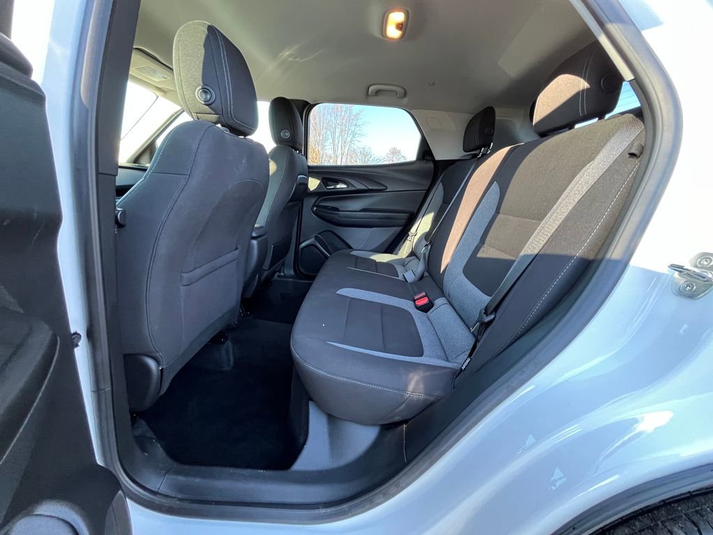 Used 2023 Chevrolet TrailBlazer LT w/ Convenience Package image 17