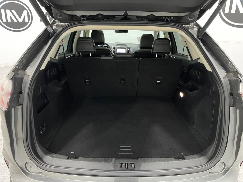 Used 2020 Ford Edge Titanium w/ Equipment Group 301A image 29
