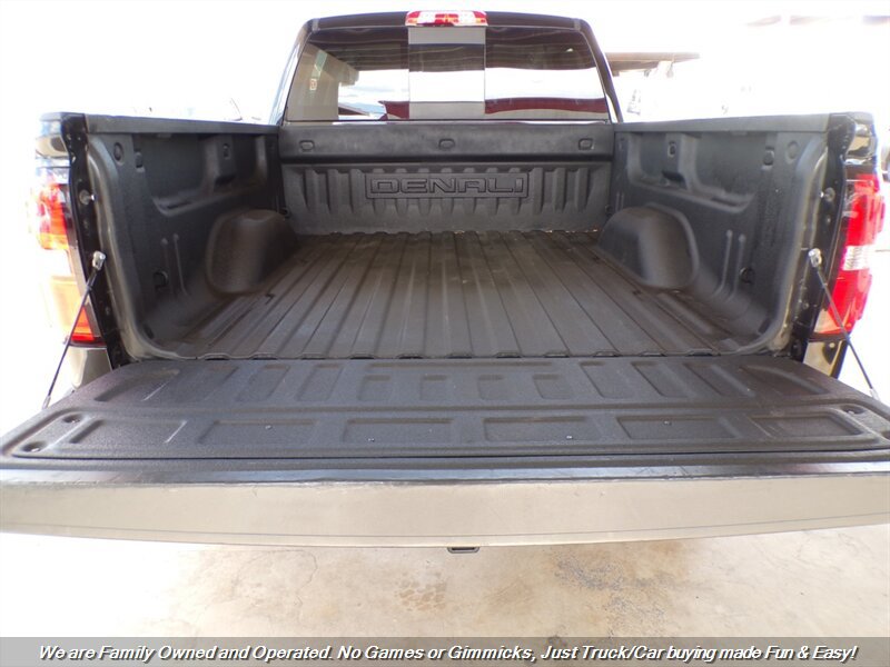 Used 2015 GMC Sierra 1500 Denali w/ Driver Alert Package AWD/4WD image 40