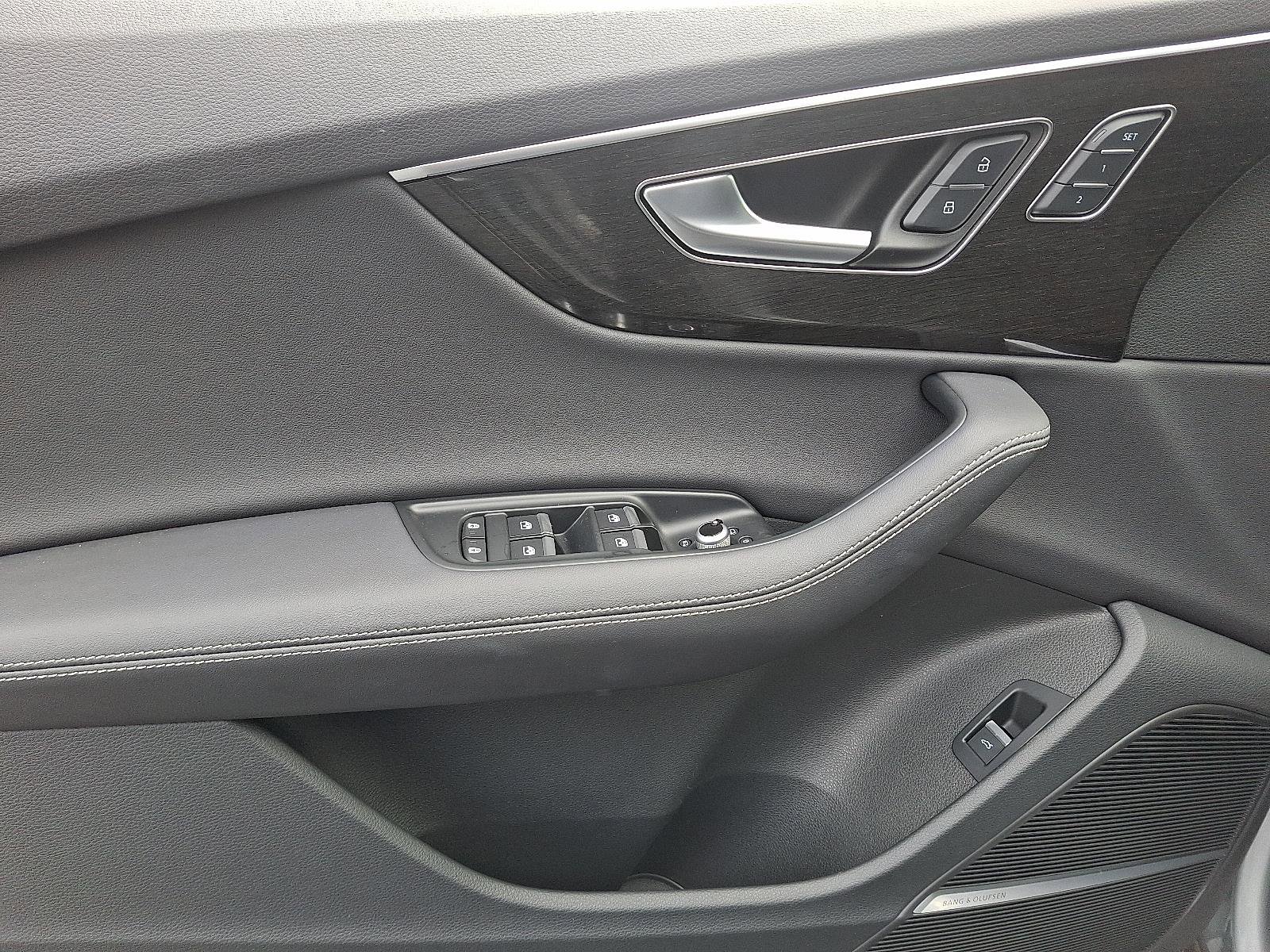 Certified 2025 Audi Q7 Premium Plus w/ Premium Plus Package image 12