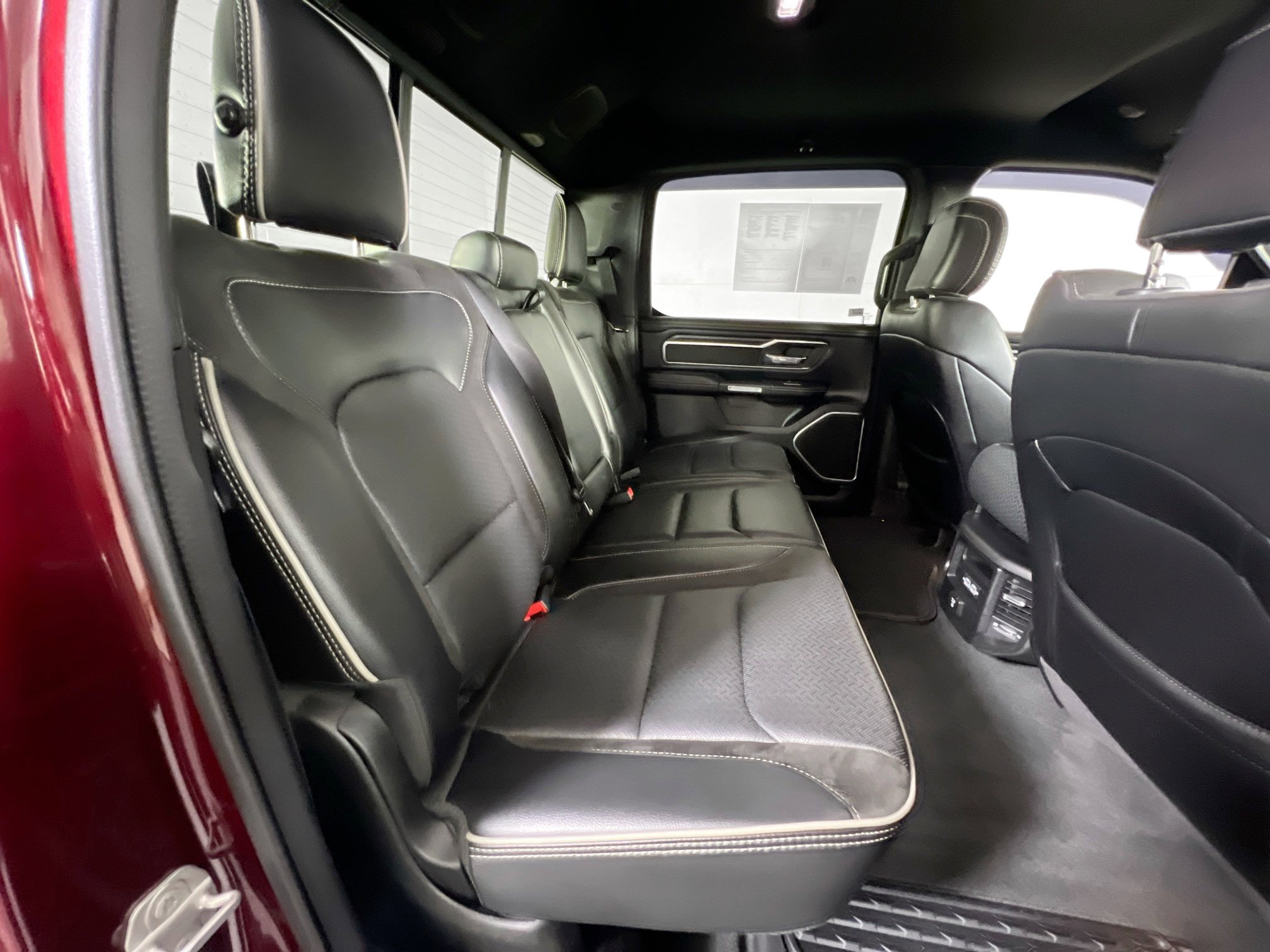 Used 2023 RAM 1500 Laramie image 26