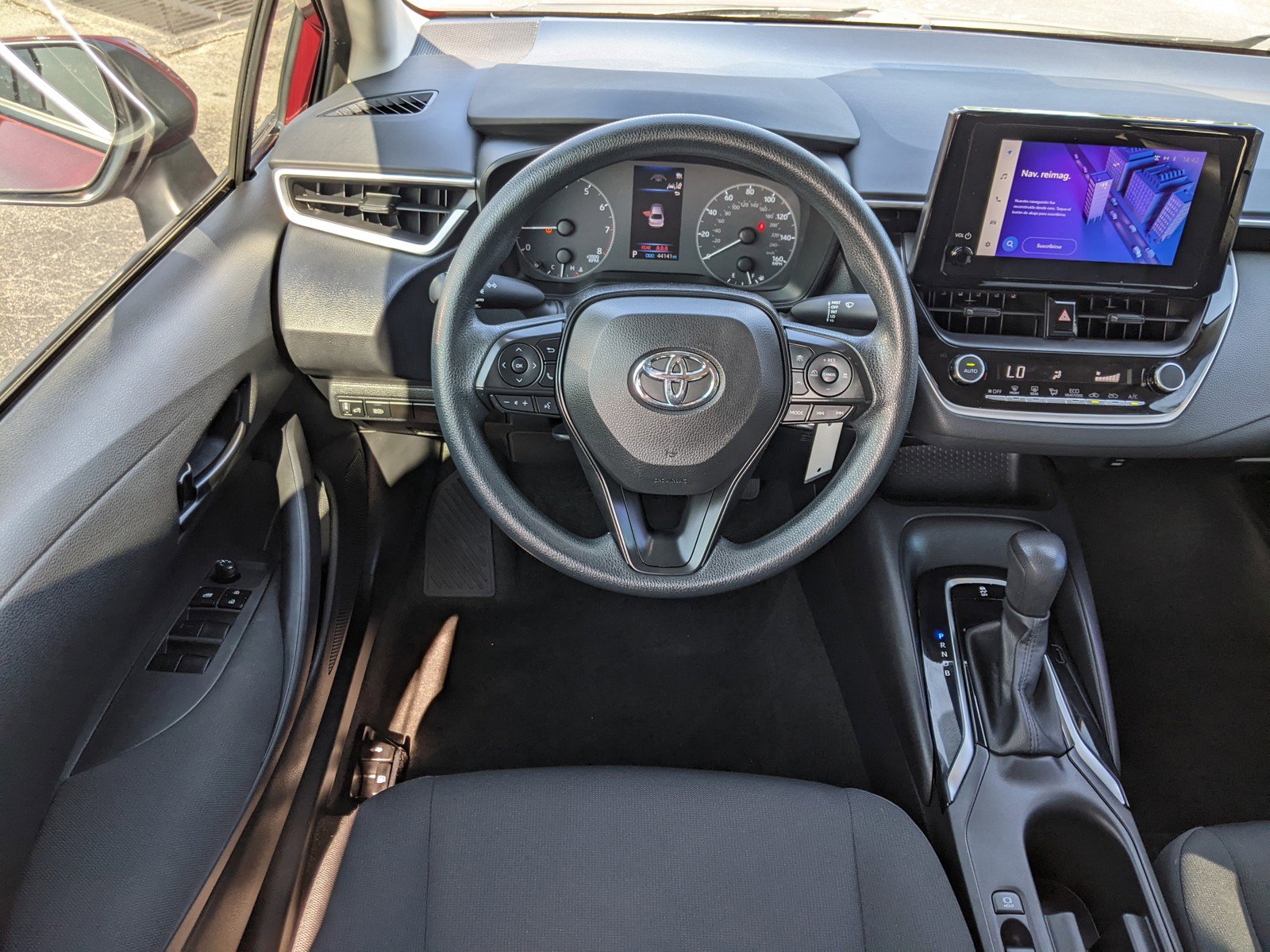 Used 2023 Toyota Corolla LE image 12