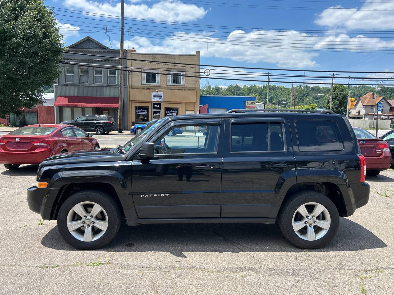 Used 2017 Jeep Patriot Sport w/ Power Value Group AWD/4WD image 8