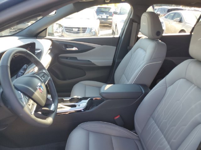 Used 2025 Buick Envista Avenir FWD image 17