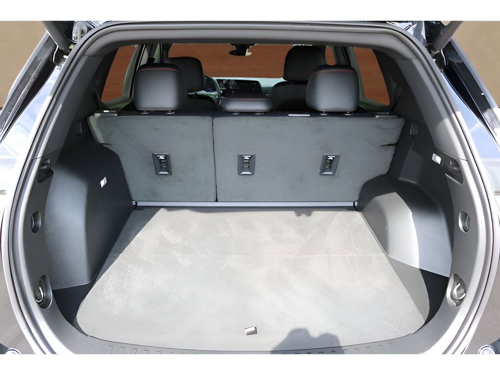 Used 2025 Chevrolet Equinox RS w/ Safety and Technology Package FWD image 16