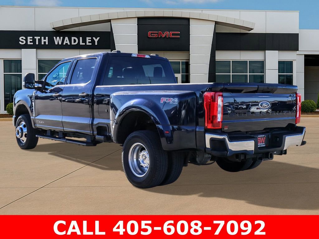 Used 2023 Ford F350 XLT AWD/4WD image 5