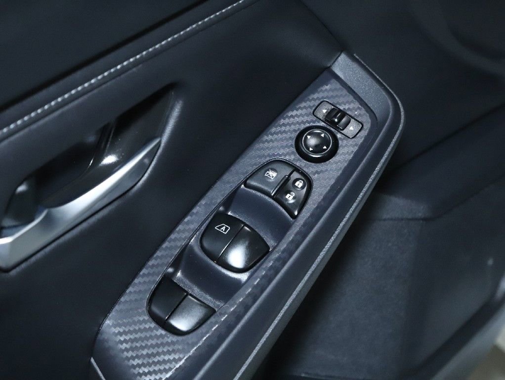 Certified 2024 Nissan Sentra SV image 18