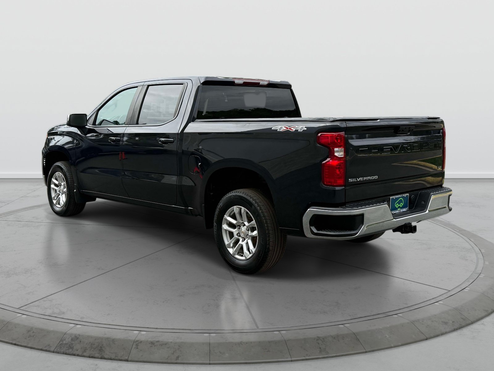 Certified 2023 Chevrolet Silverado 1500 LT AWD/4WD image 4