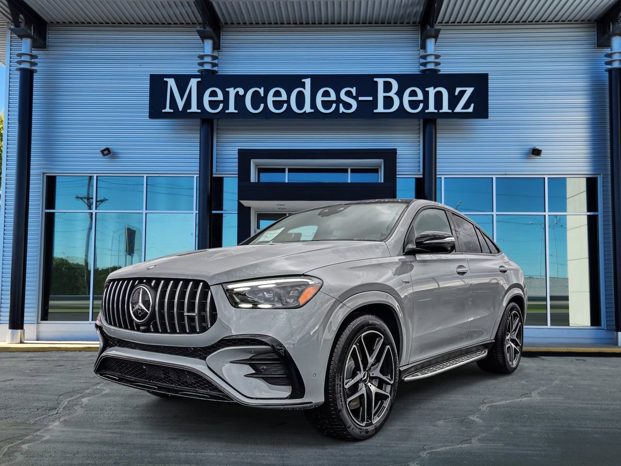 New 2026 Mercedes-Benz GLE 53 AMG 4MATIC image 3