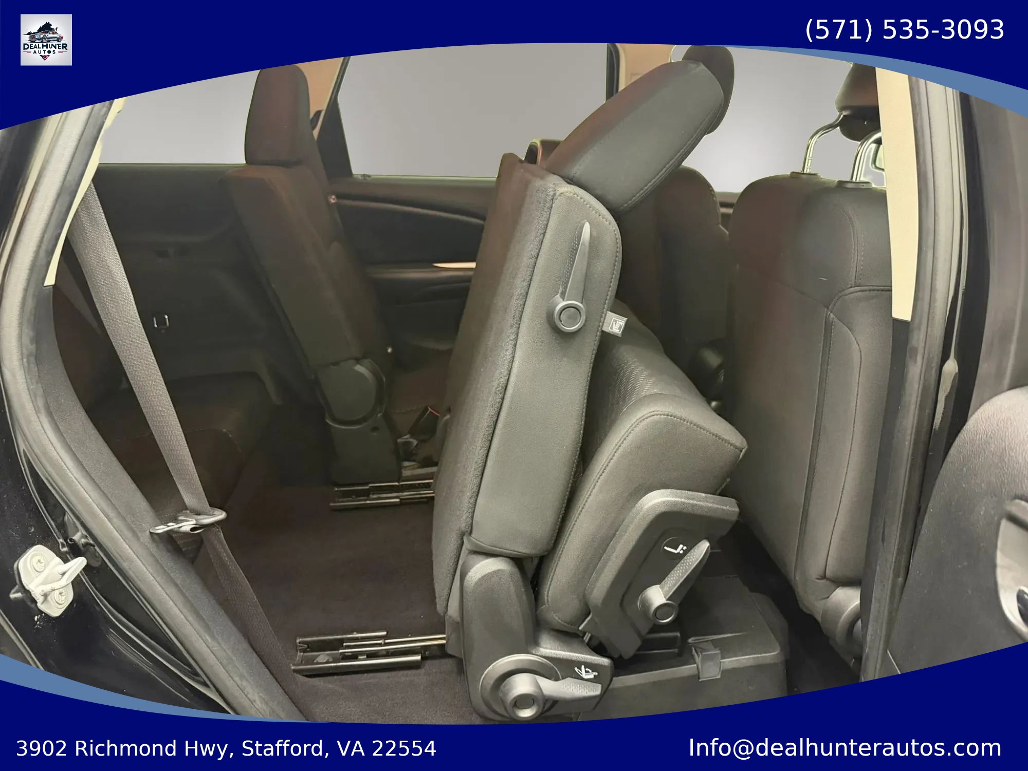 Used 2019 Dodge Journey SE w/ Blacktop Package FWD image 20