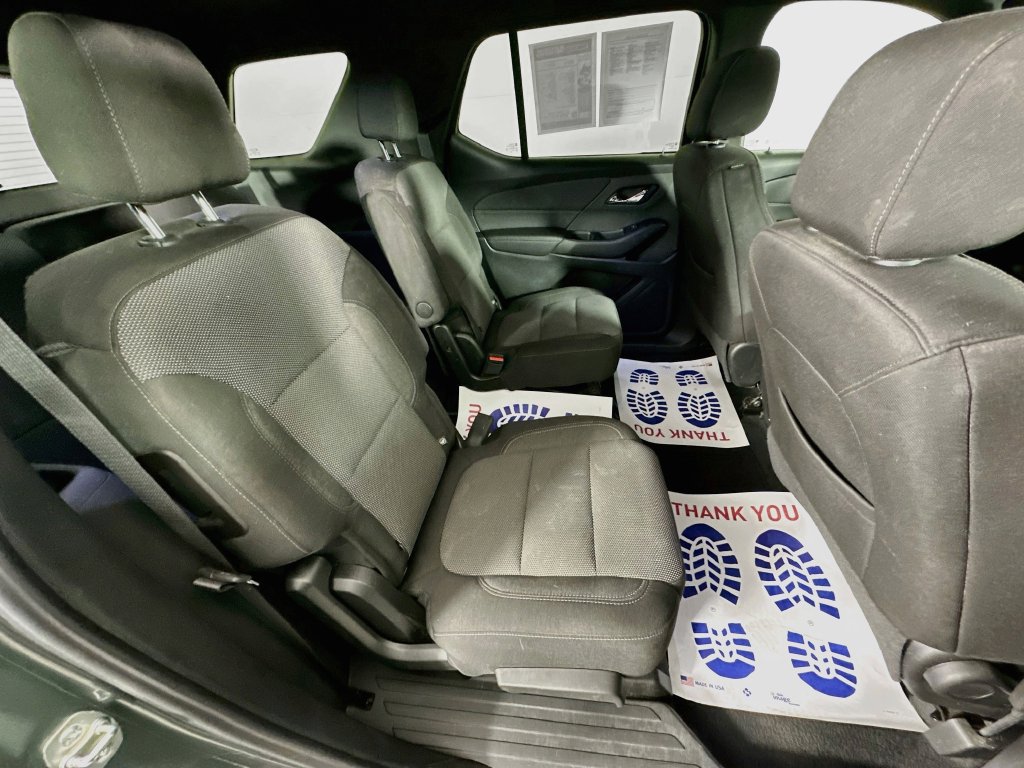 Used 2023 Chevrolet Traverse LT FWD image 36