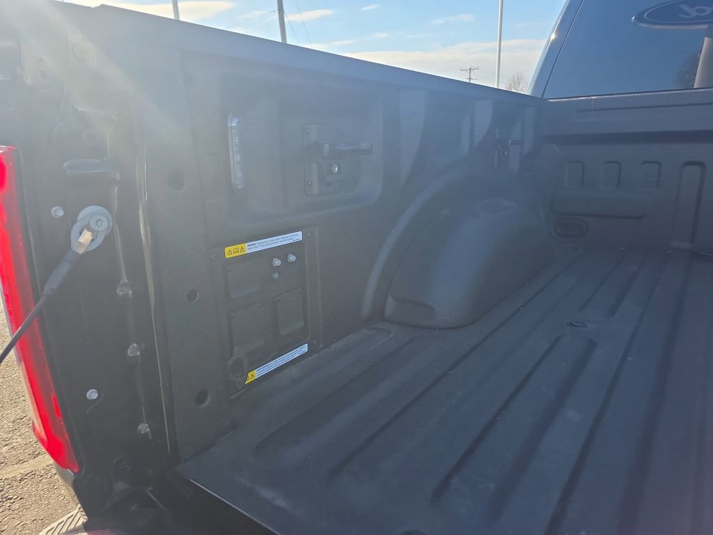 Certified 2022 Ford F150 Lariat w/ Equipment Group 502A High image 23