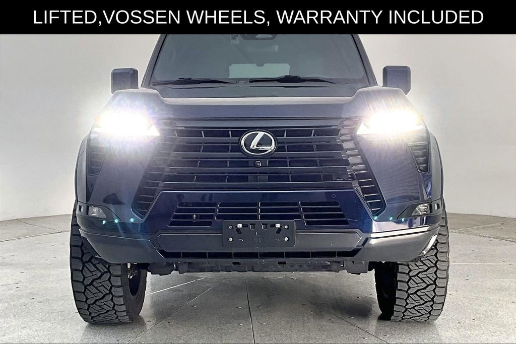 Used 2025 Lexus GX 550 w/ Accessory Package (2T) image 5