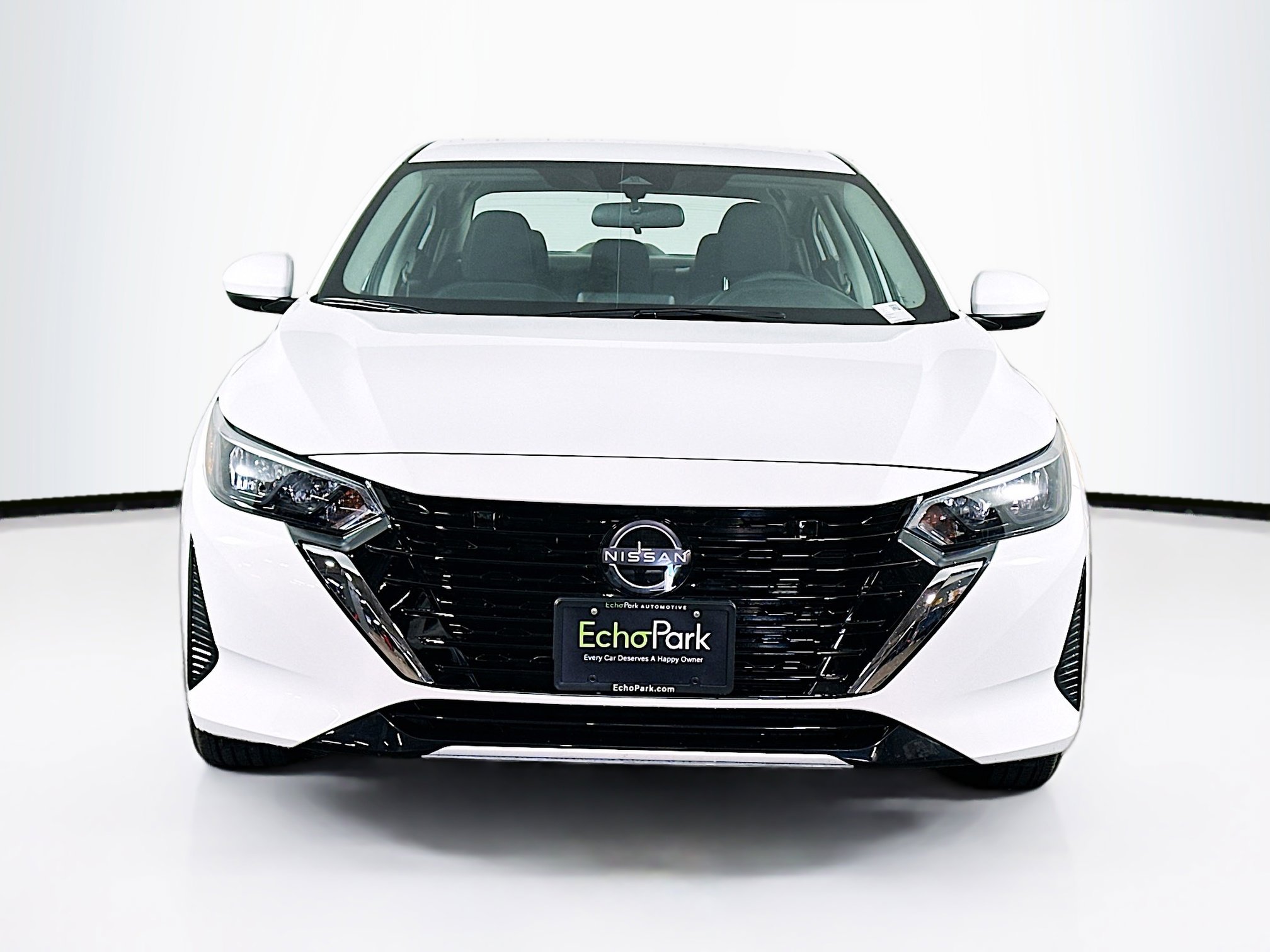 Used 2025 Nissan Sentra S image 2