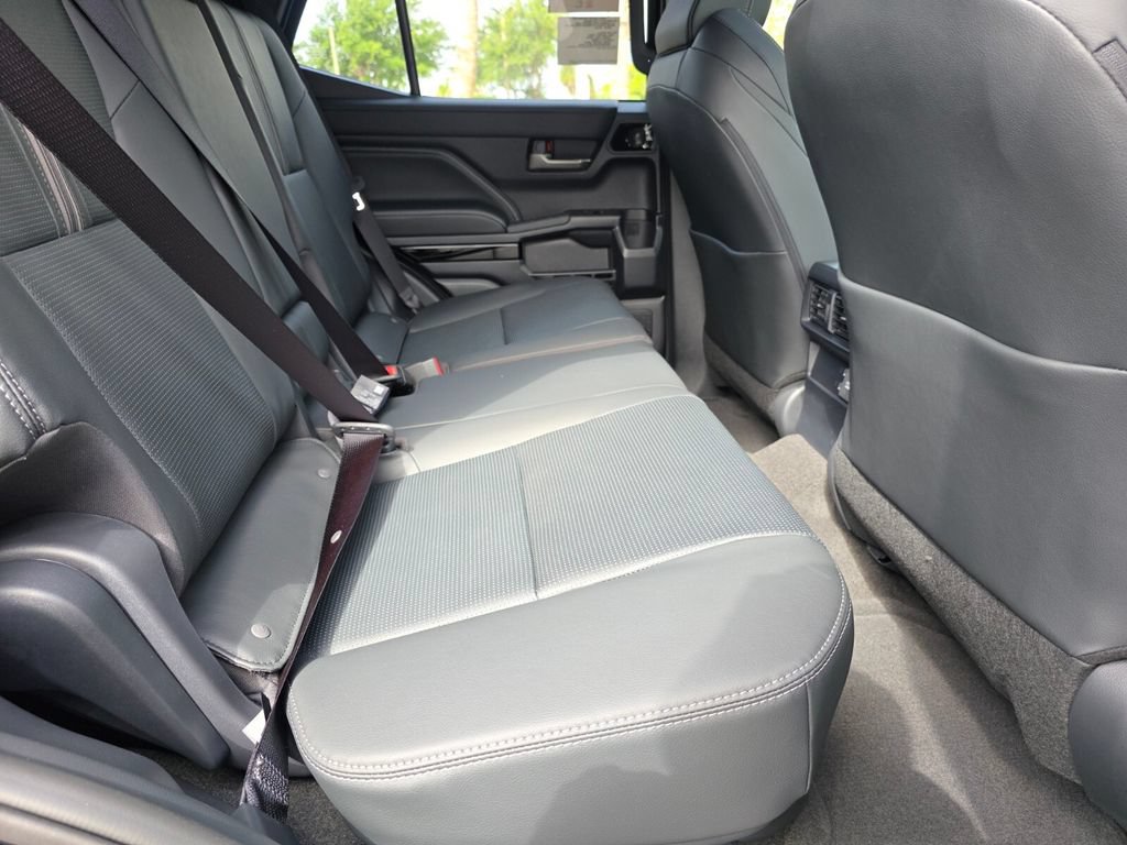 New 2026 Toyota 4Runner Limited AWD/4WD image 17