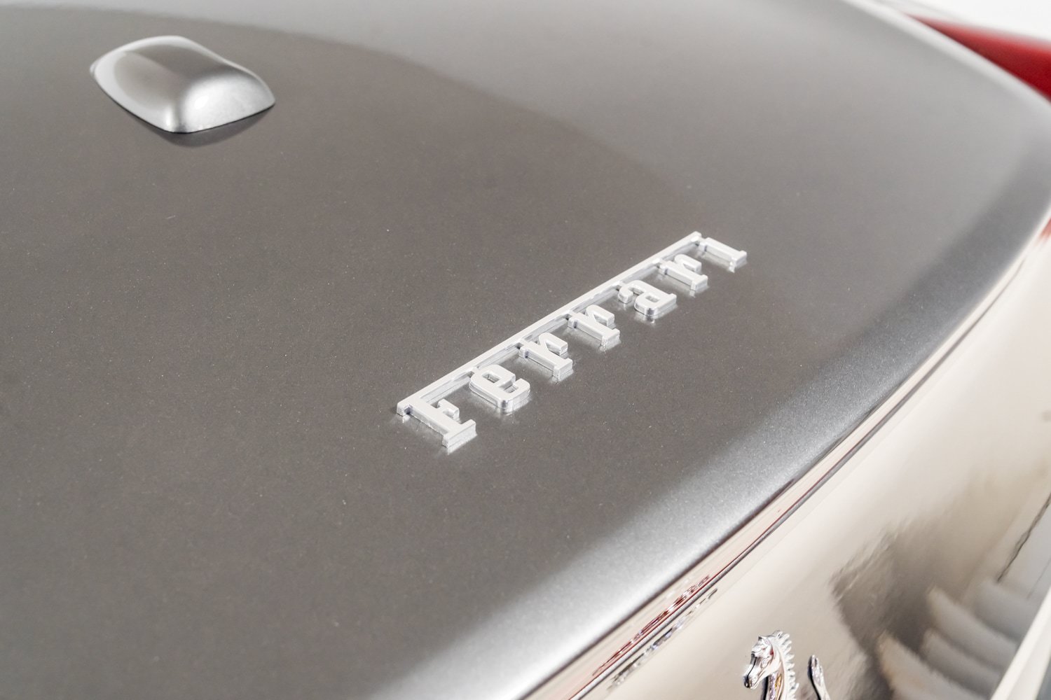 Used 2015 Ferrari California T RWD image 56