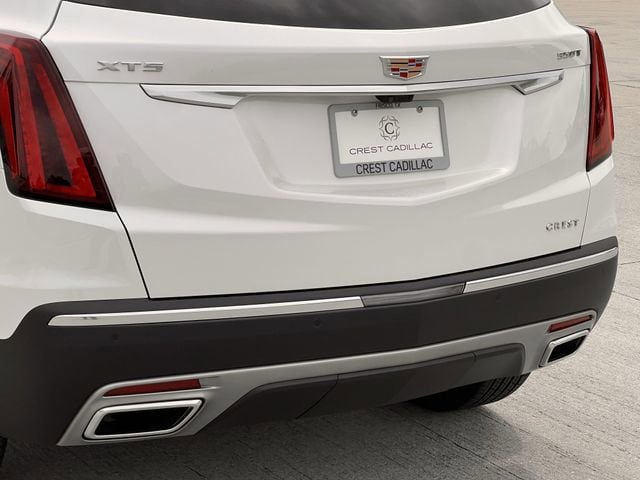 New 2026 Cadillac XT5 Premium Luxury w/ LPO, Floor Liner Package image 6